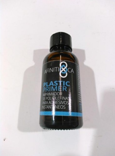 PLASTIC PRIMER C/PENN. 00679  30 ML.   